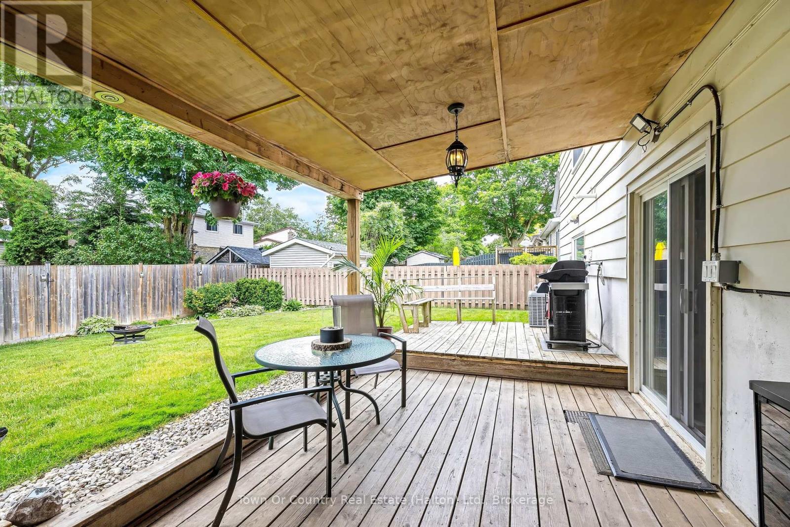 14 ROSEMARY ROAD - 30