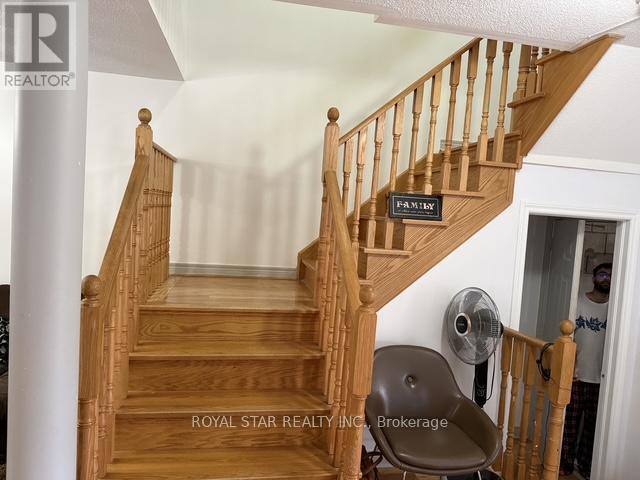 50 DEWRIDGE COURT - 14