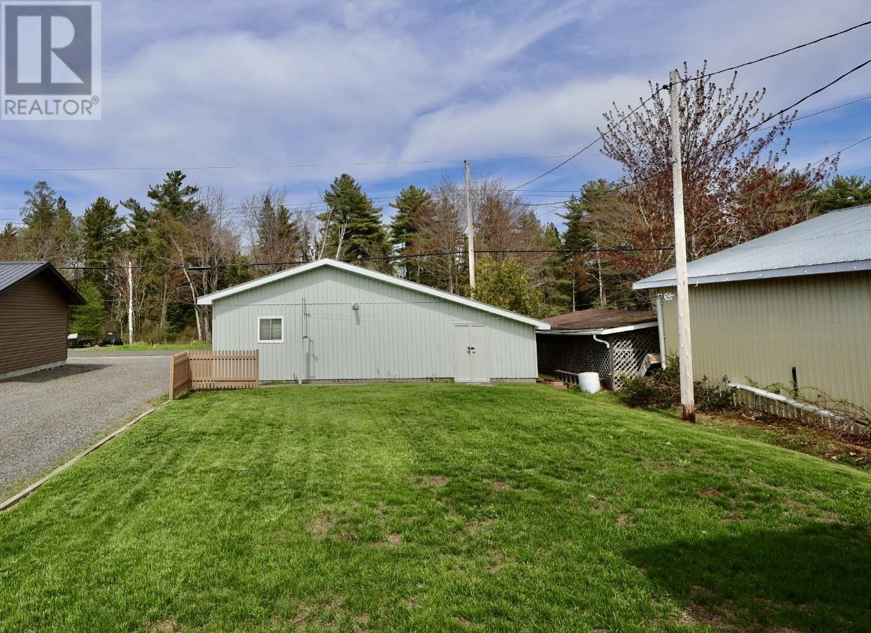 1760 Pineshores RD - 37