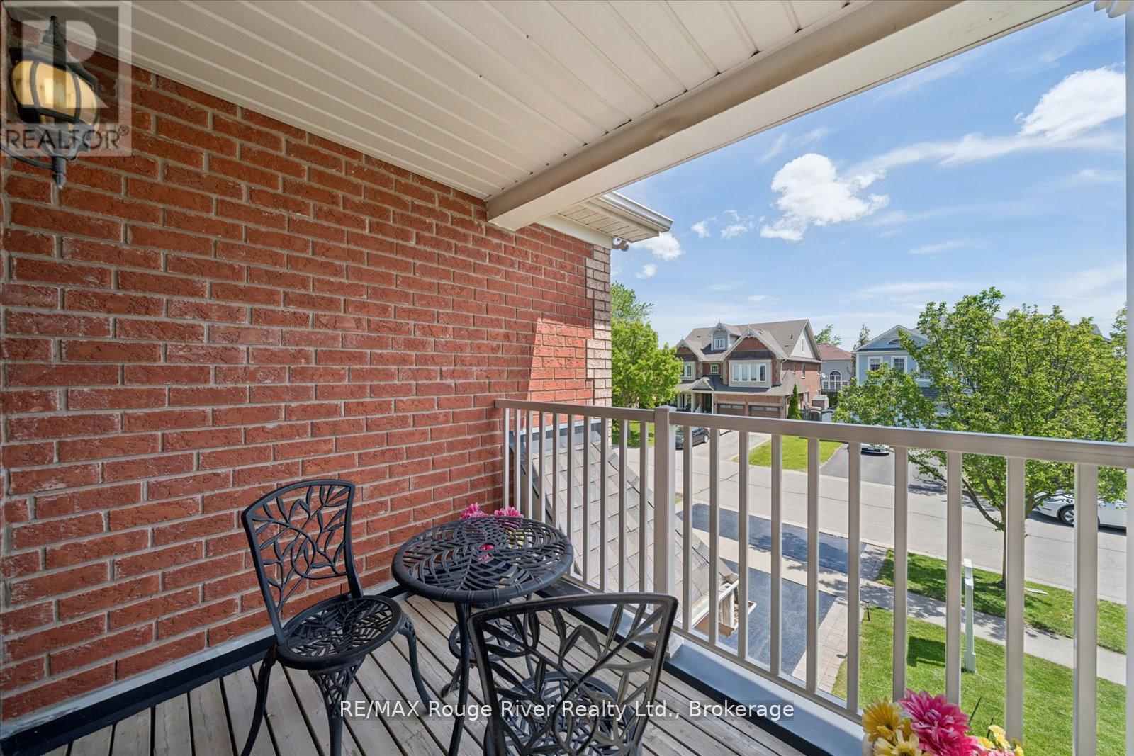8 BRIGGS CRESCENT - 29