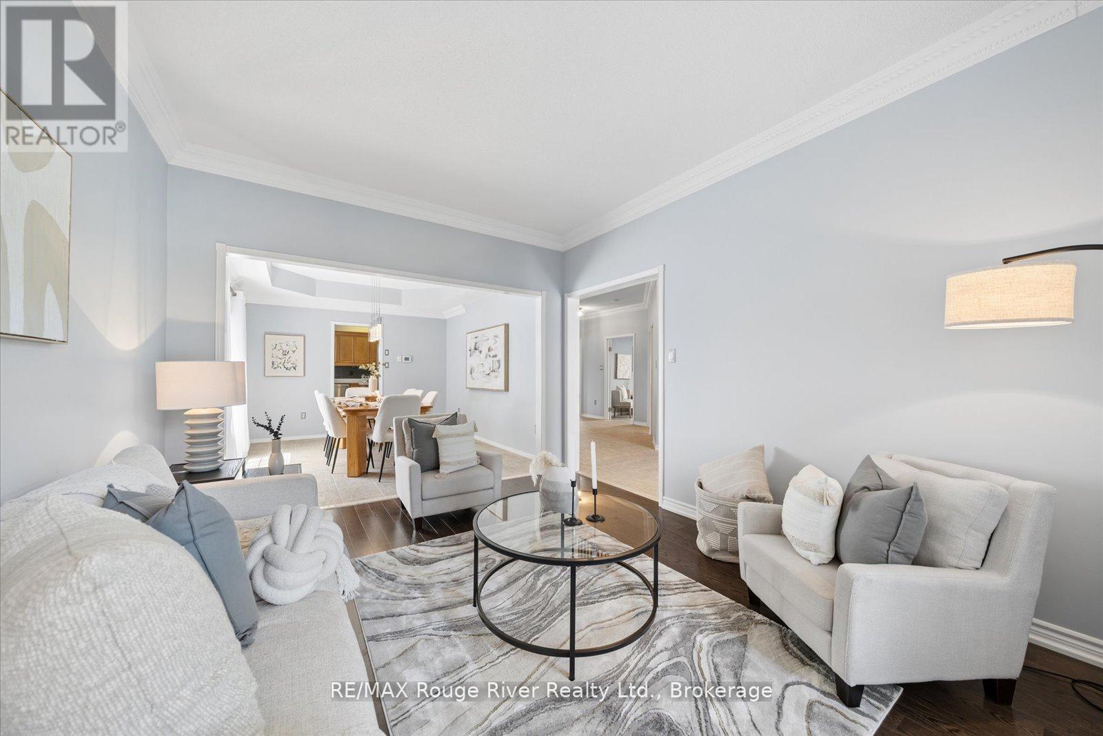 8 BRIGGS CRESCENT - 6