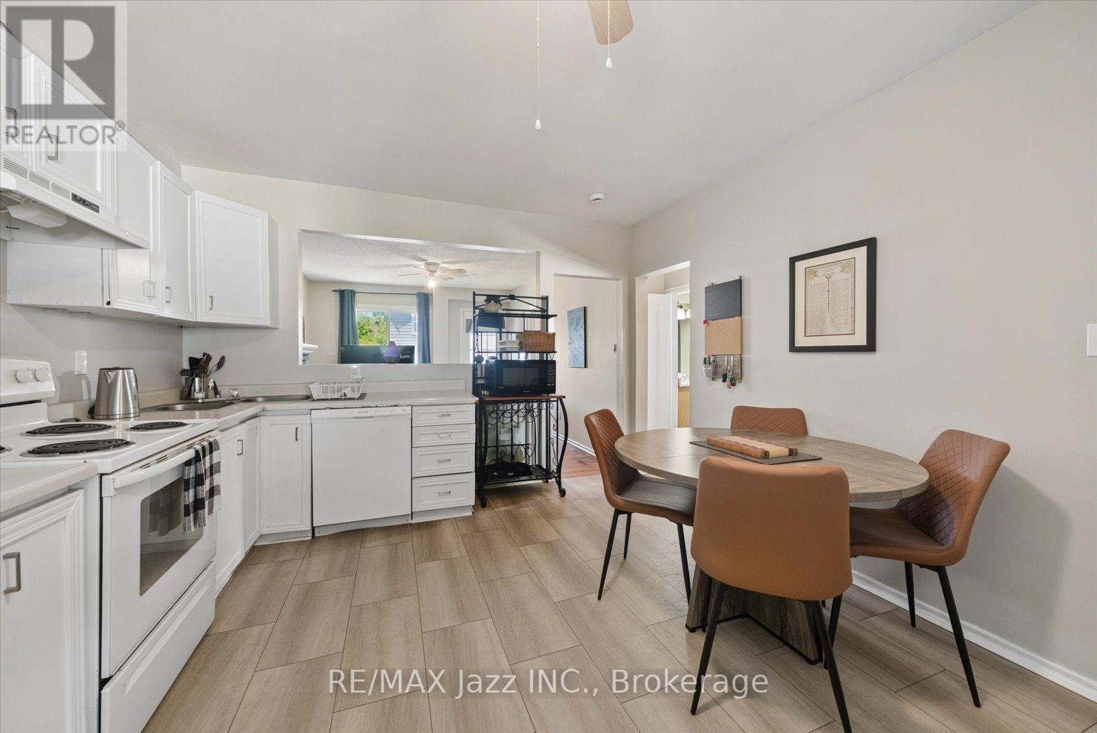 171 ELLIOTT AVENUE - 13