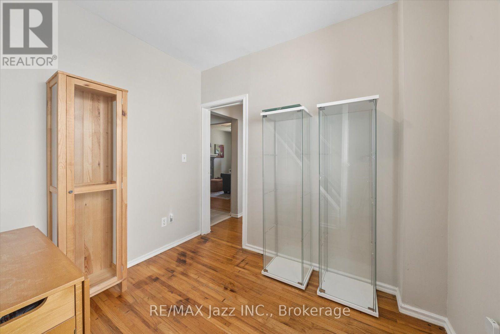 171 ELLIOTT AVENUE - 19