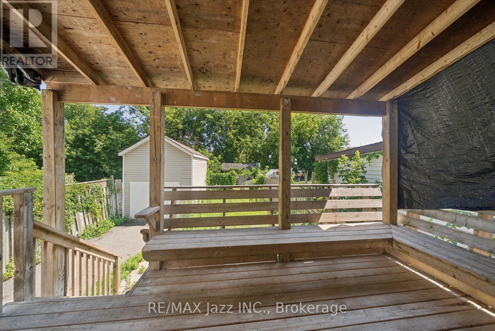 171 ELLIOTT AVENUE - 28
