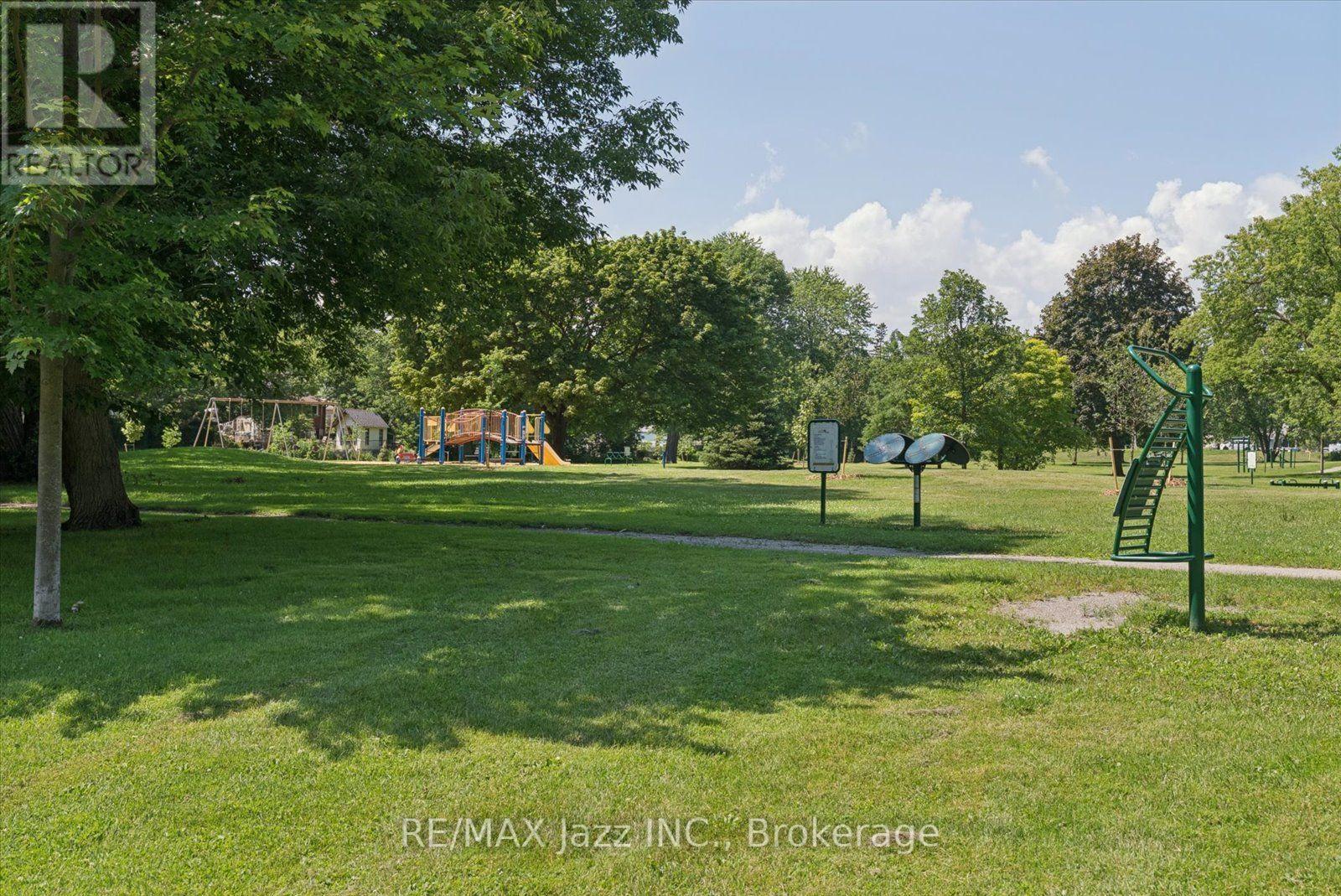 171 ELLIOTT AVENUE - 32
