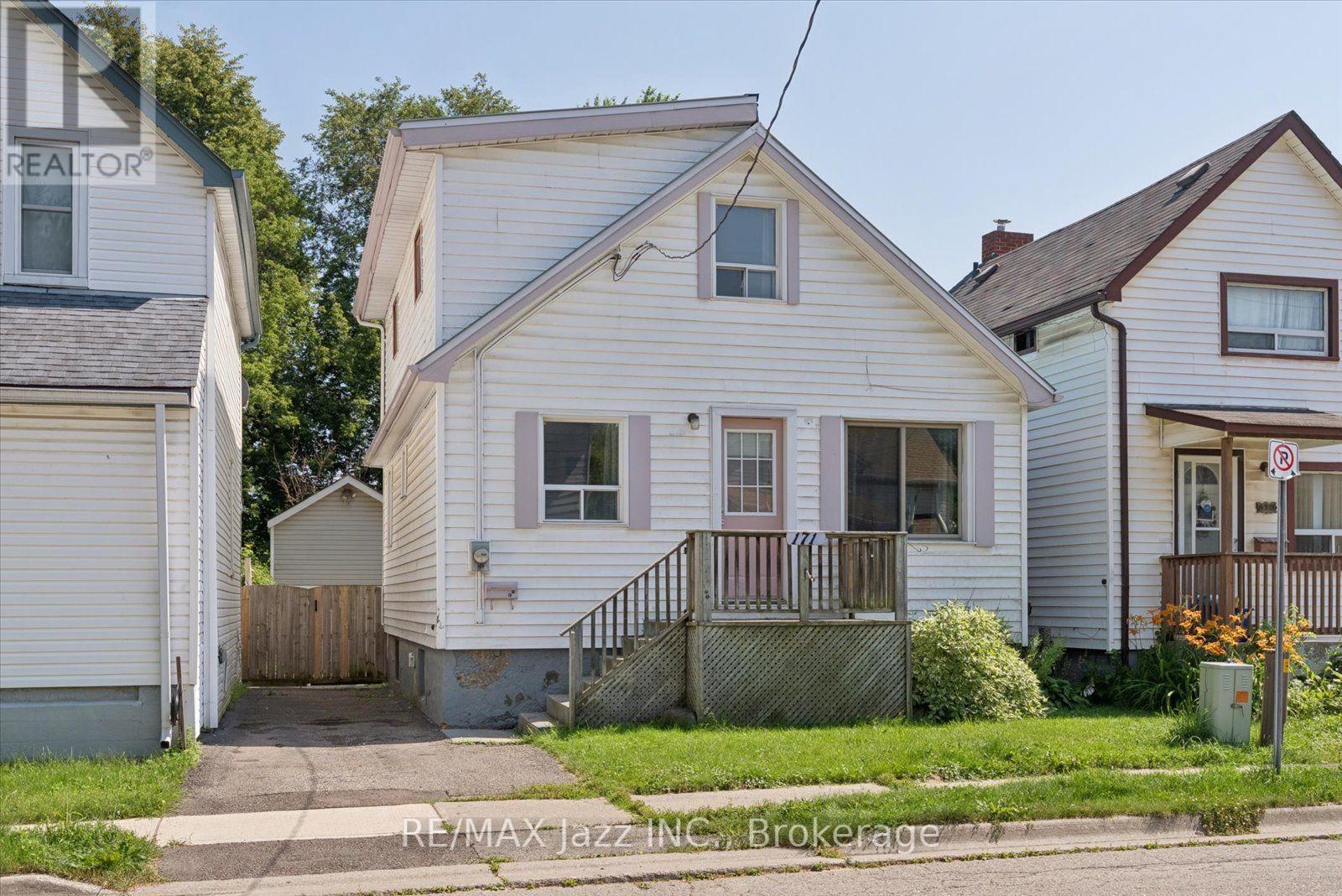 171 ELLIOTT AVENUE - 4