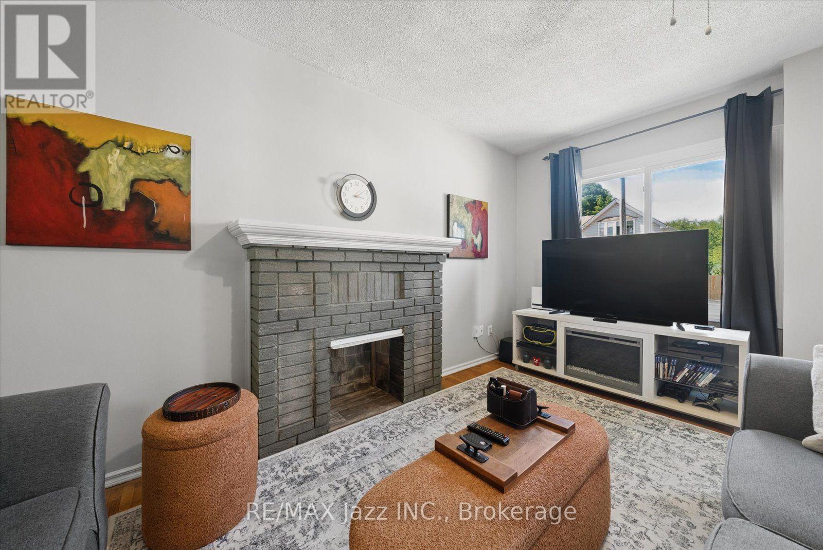 171 ELLIOTT AVENUE - 6
