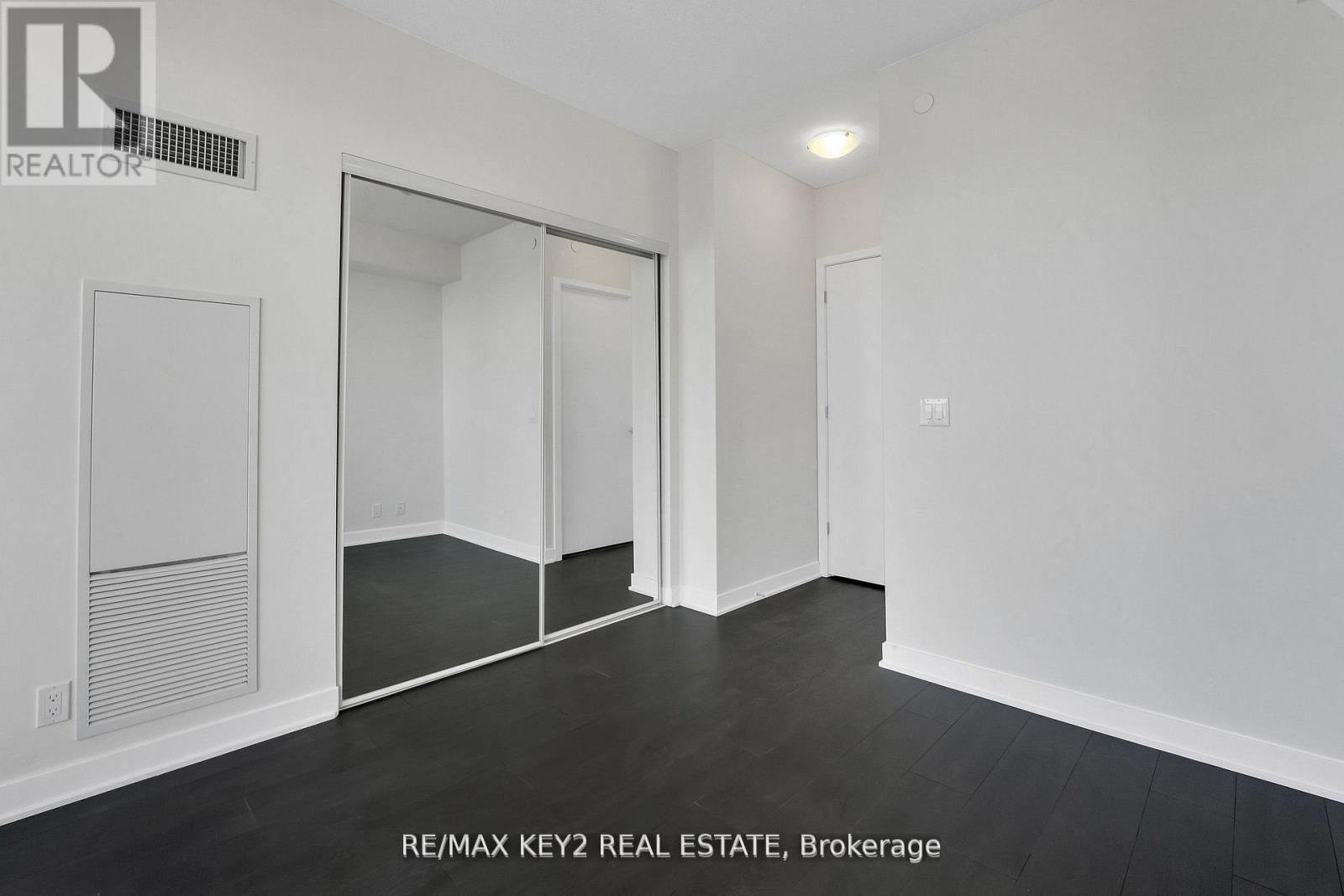 #3402 2221 YONGE STREET - 10