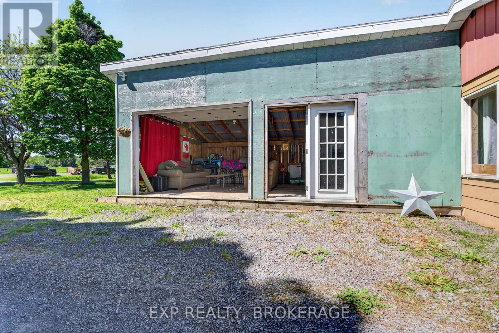 2214 HIGHWAY 96 - Image 48