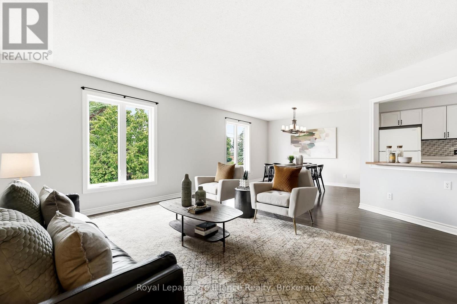 158 ONTARIO STREET - 10