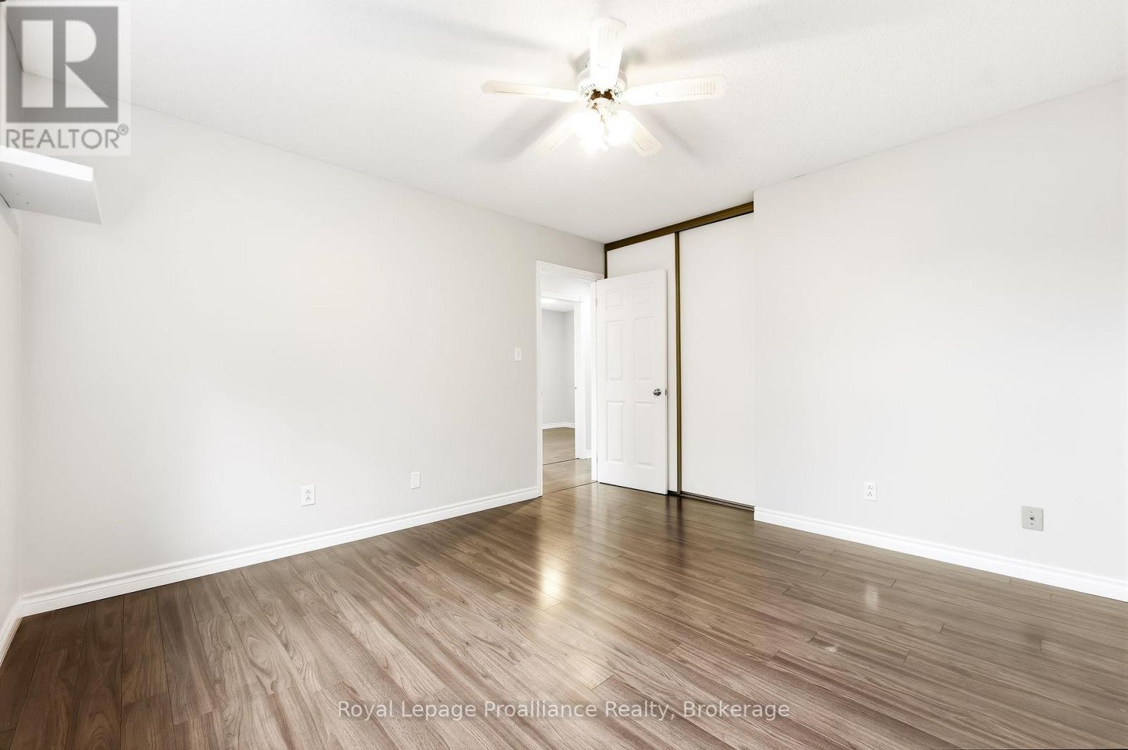 158 ONTARIO STREET - 23