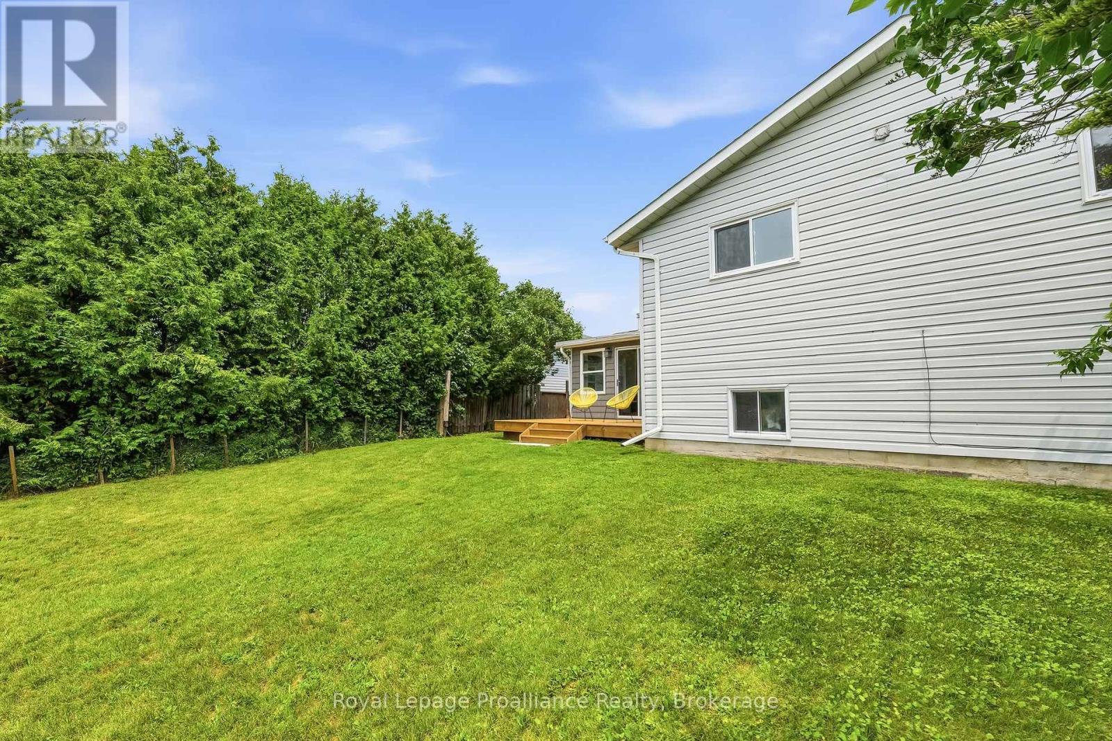 158 ONTARIO STREET - 45