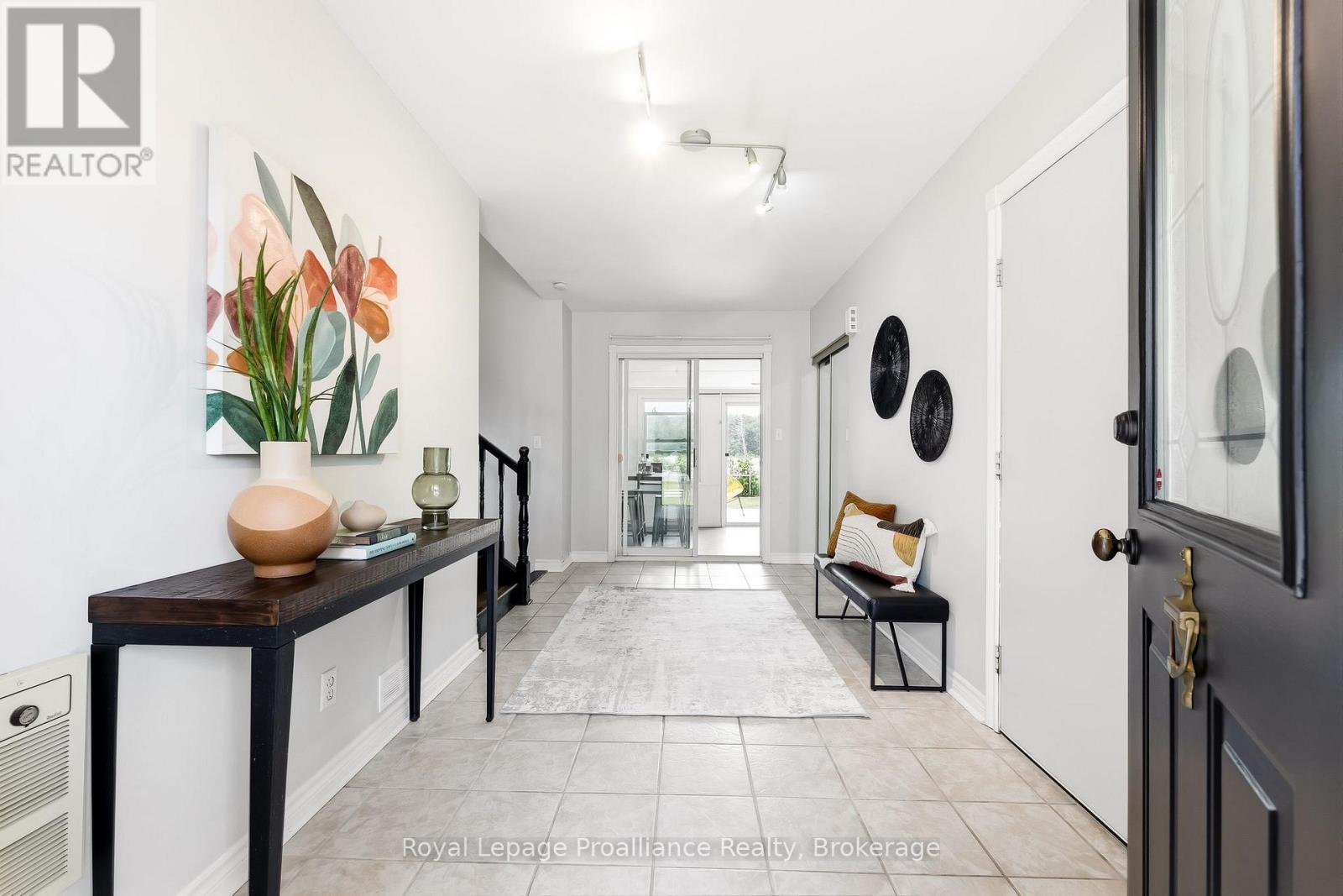 158 ONTARIO STREET - 5