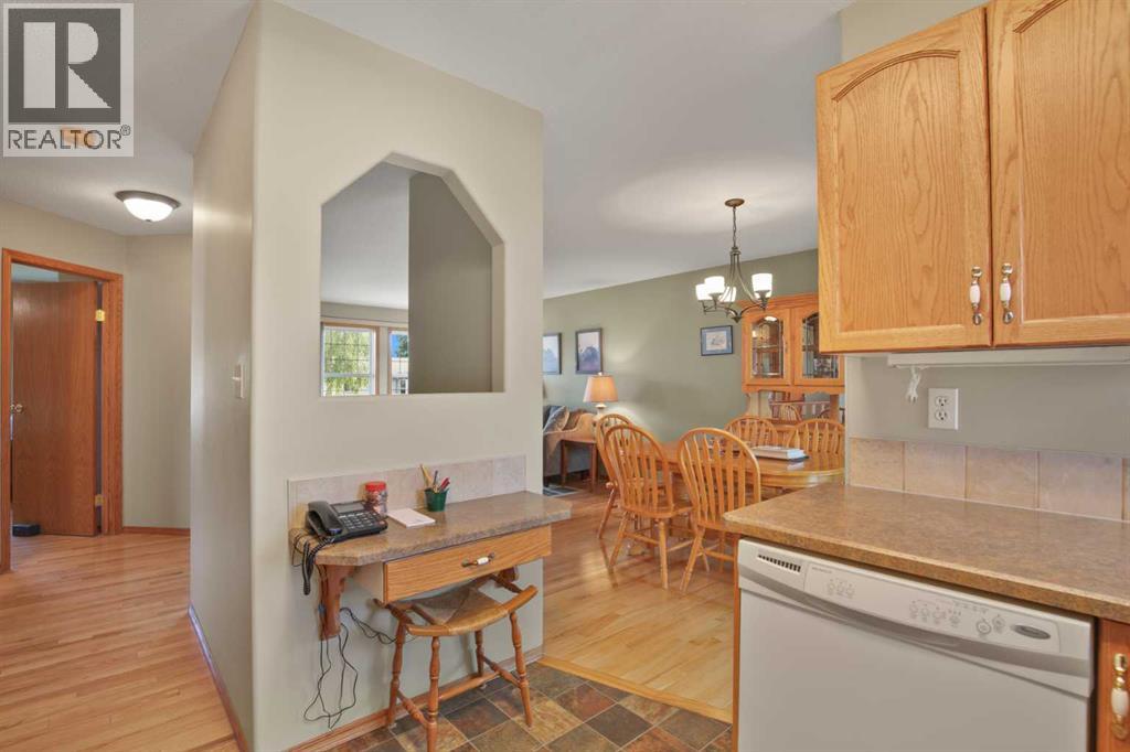 4715 55 Avenue - Image 9