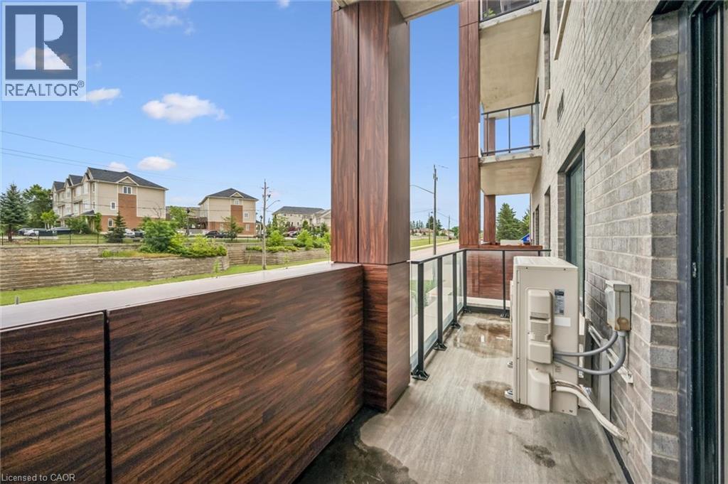 #203 408 DUNDAS Street S - 24