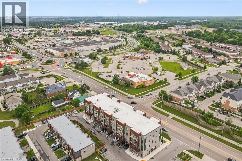 #203 408 DUNDAS Street S - 33