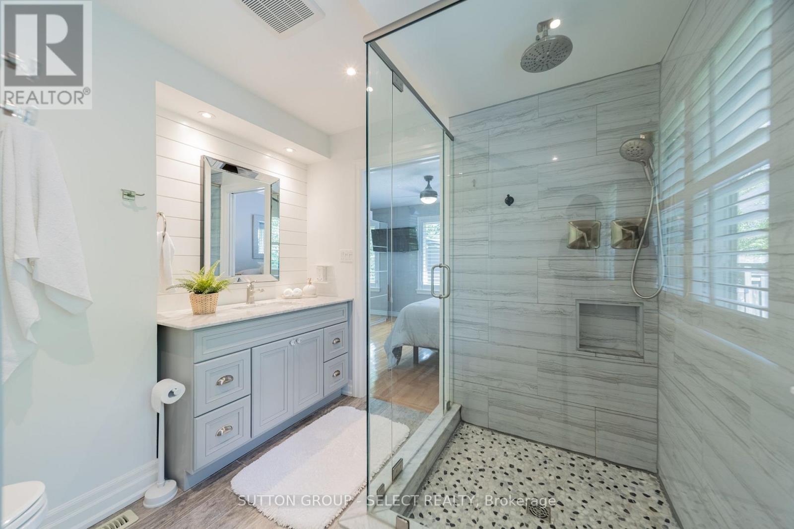 581 INVERNESS AVENUE - Image 28
