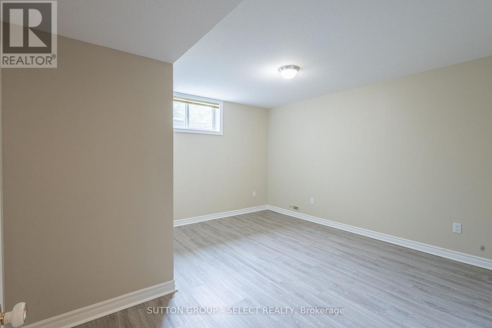 581 INVERNESS AVENUE - Image 40