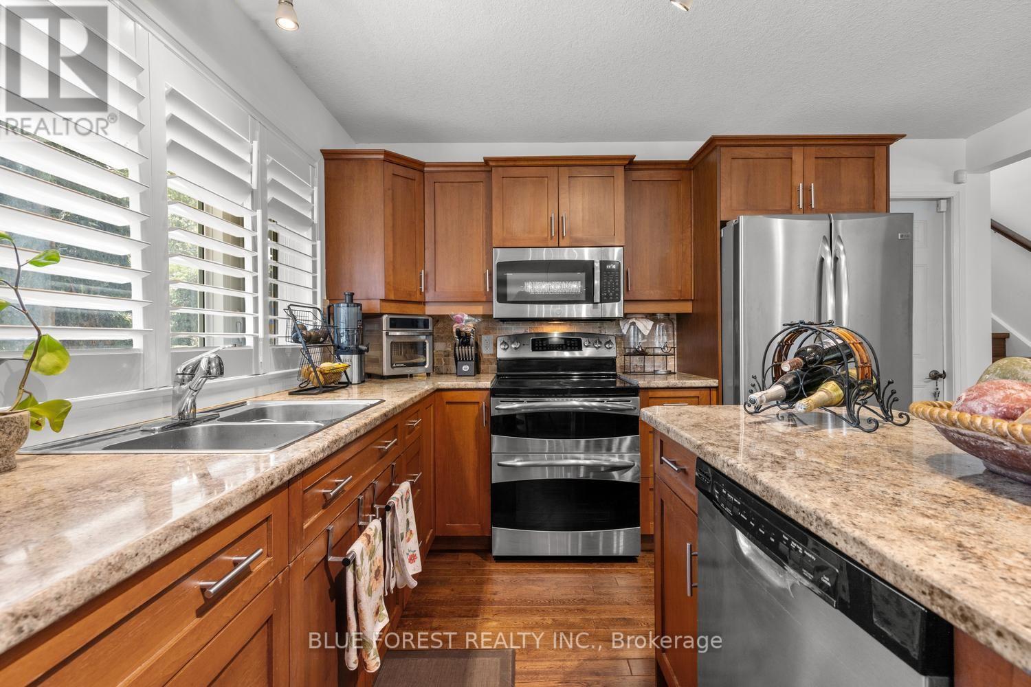 535 GORDON AVENUE - 10