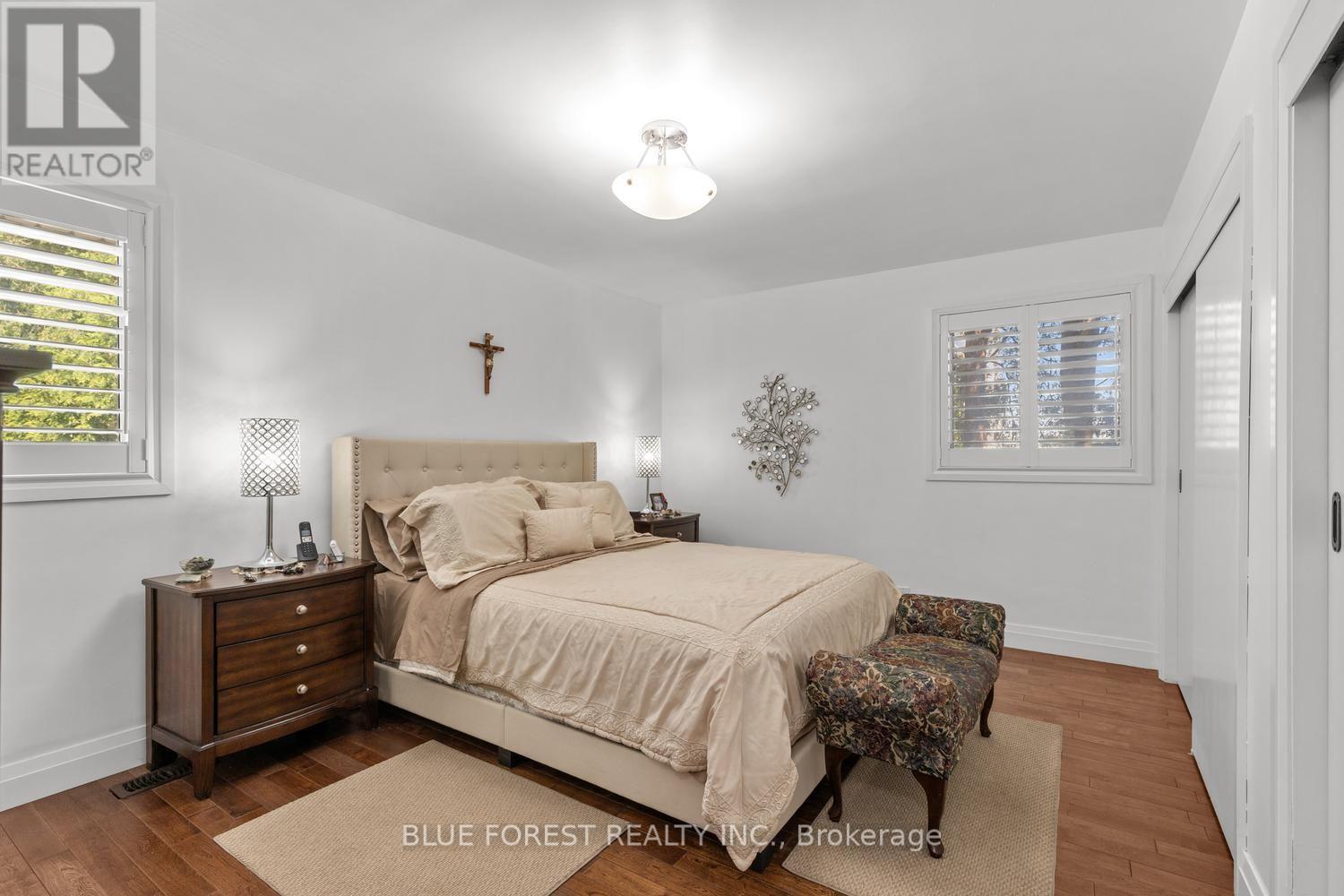 535 GORDON AVENUE - 12