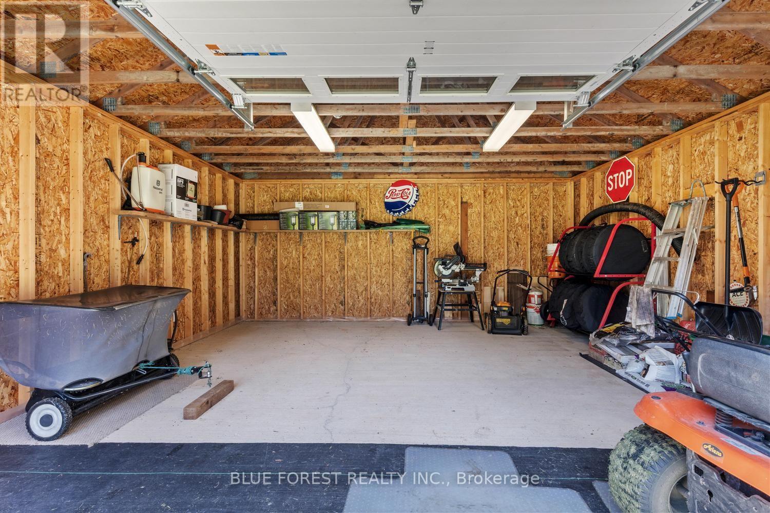 535 GORDON AVENUE - 39