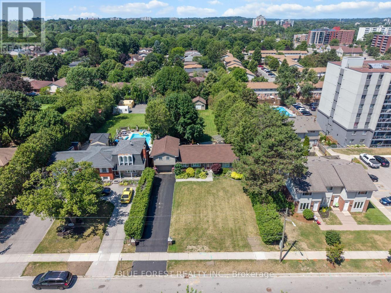 535 GORDON AVENUE - 43