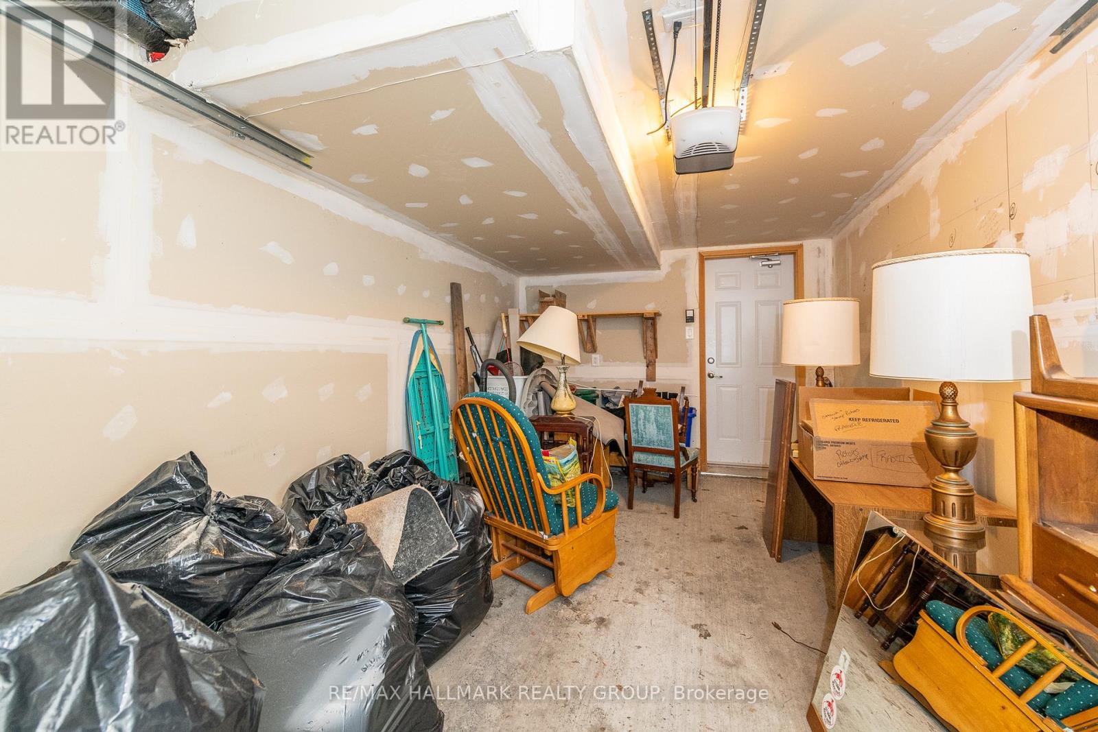 226 KINGHAVEN CRESCENT, Ottawa. Luxury613. By Peter Sagos - Image 15