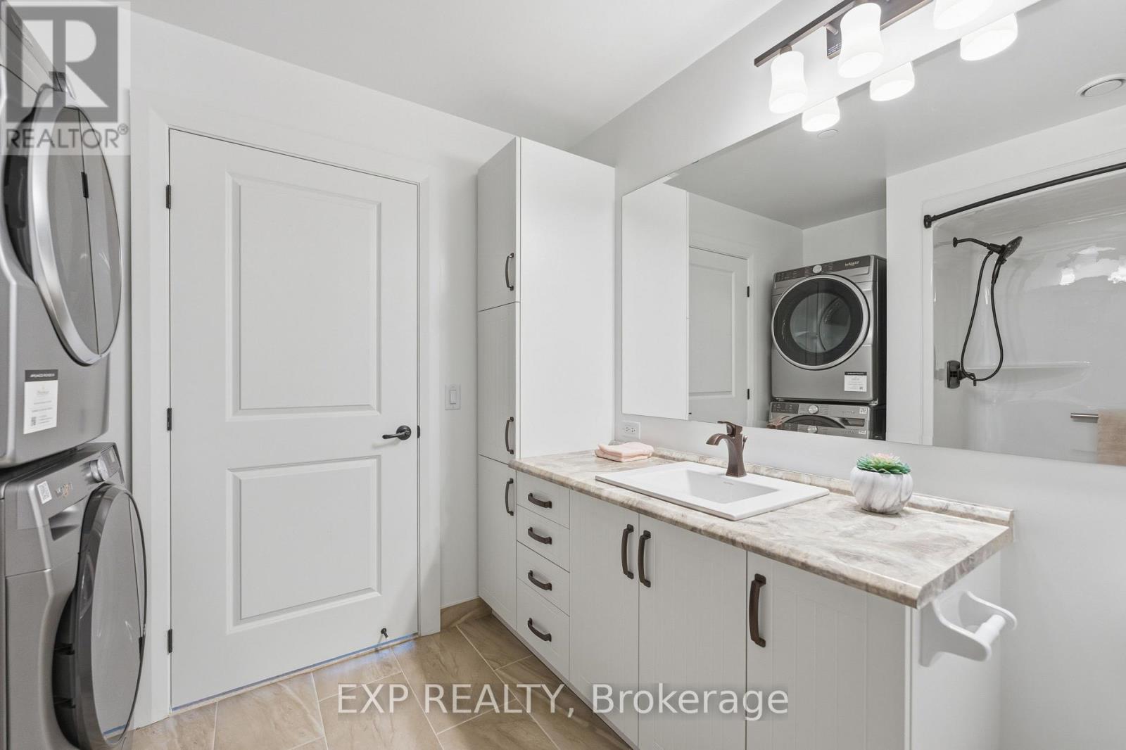 D221 – 277 COLEMAN STREET, Ottawa. Luxury613. By Peter Sagos - Image 15