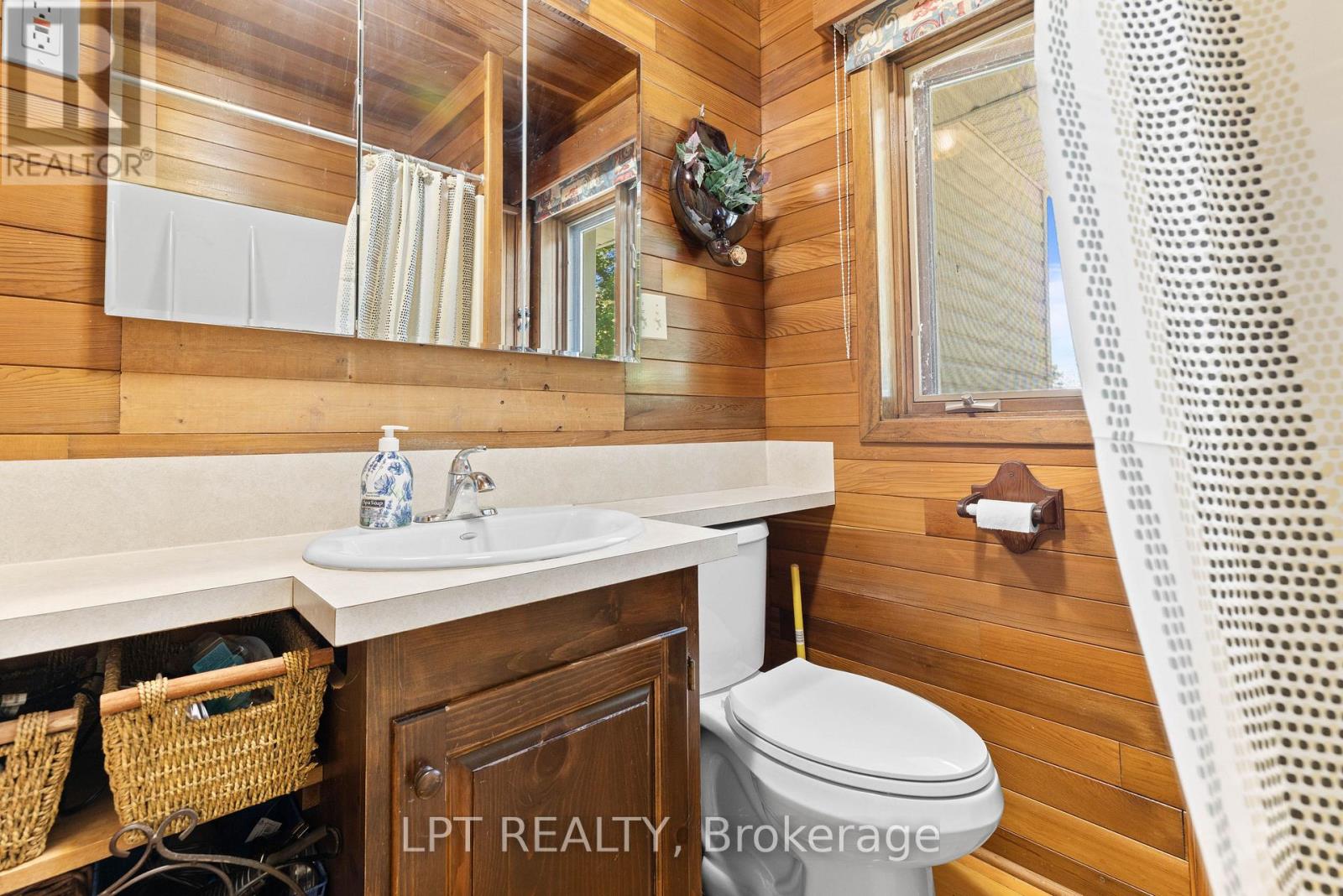 25300 MAPLE BEACH ROAD - Image 28