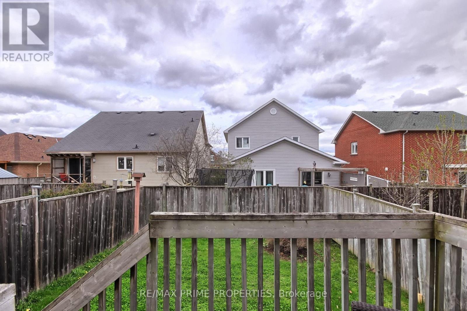 39 LAURENDALE AVENUE - 19