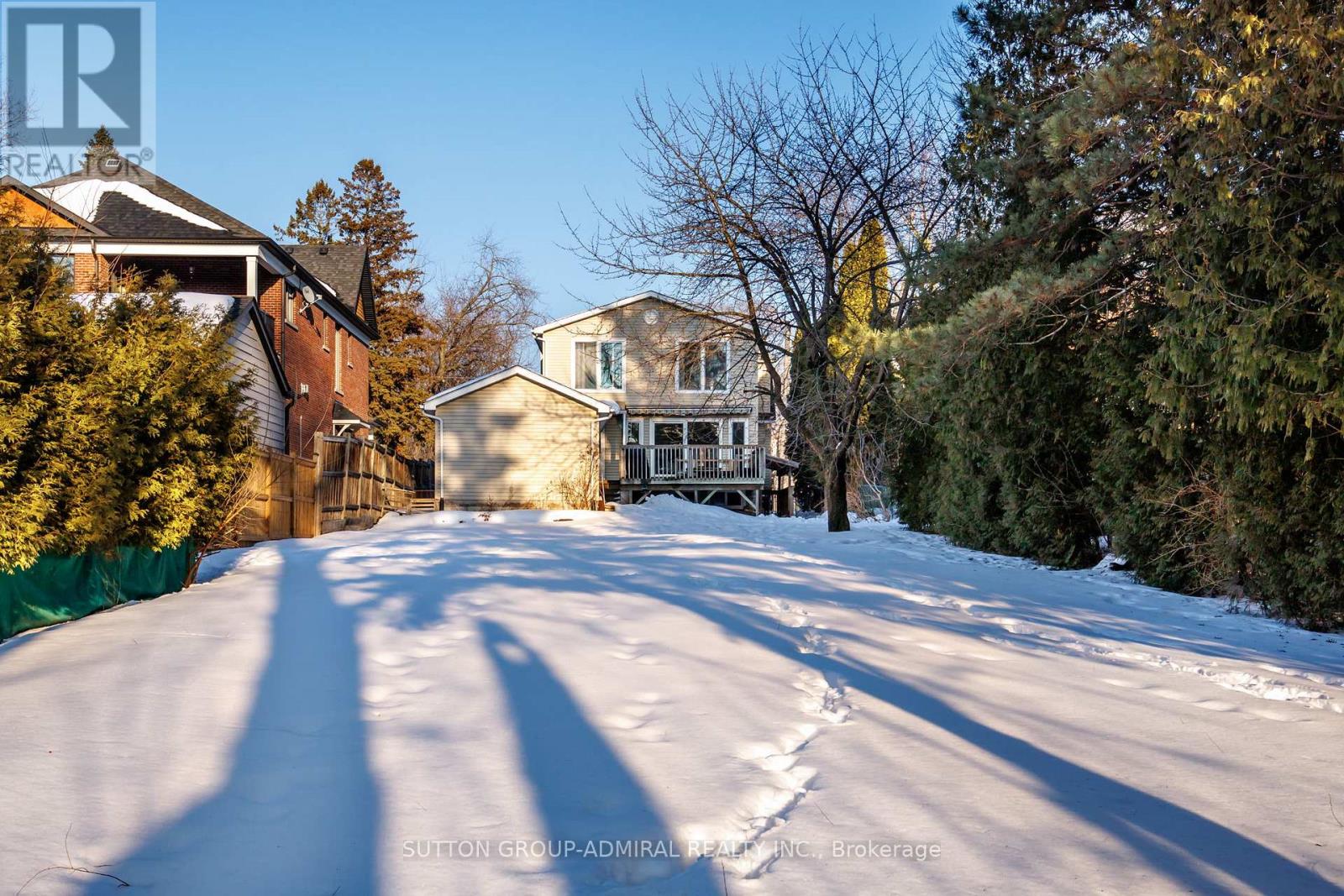 110 WOOD LANE - 37