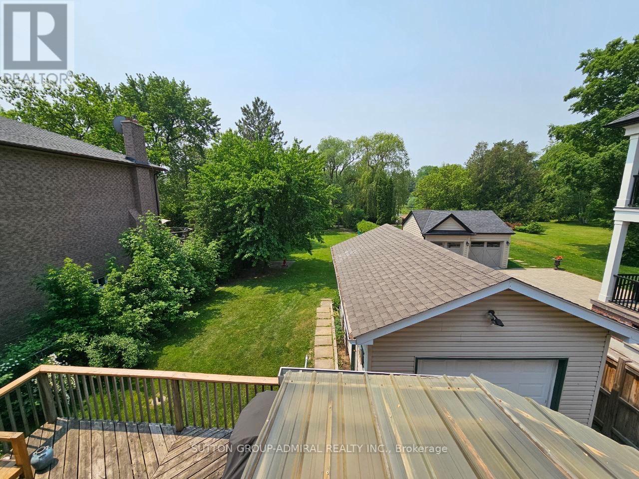 110 WOOD LANE - 42