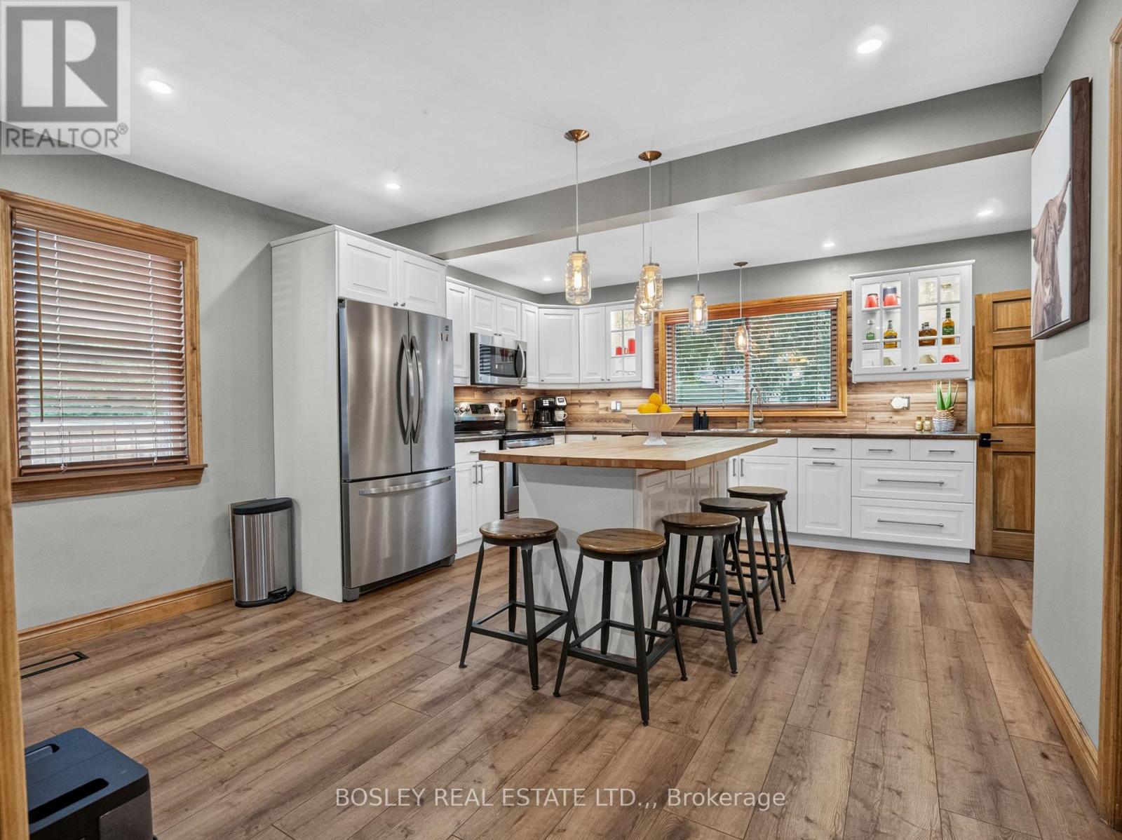 2 MONRO STREET - Image 8