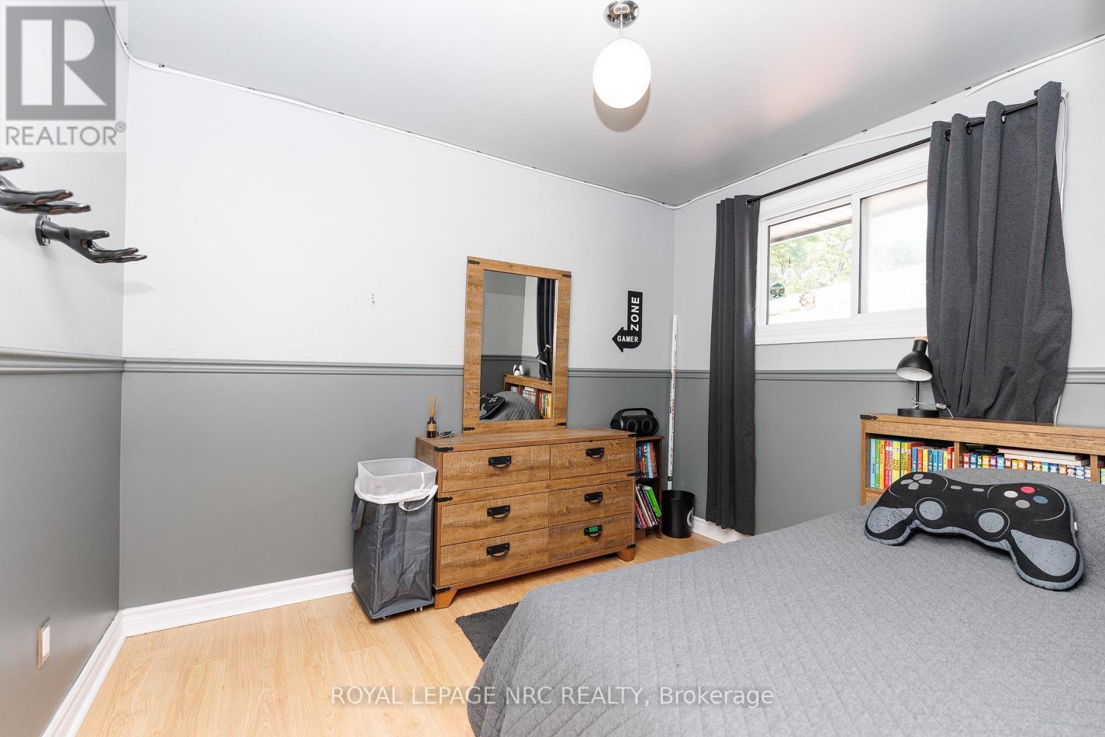 8025 MICHAEL STREET - 12