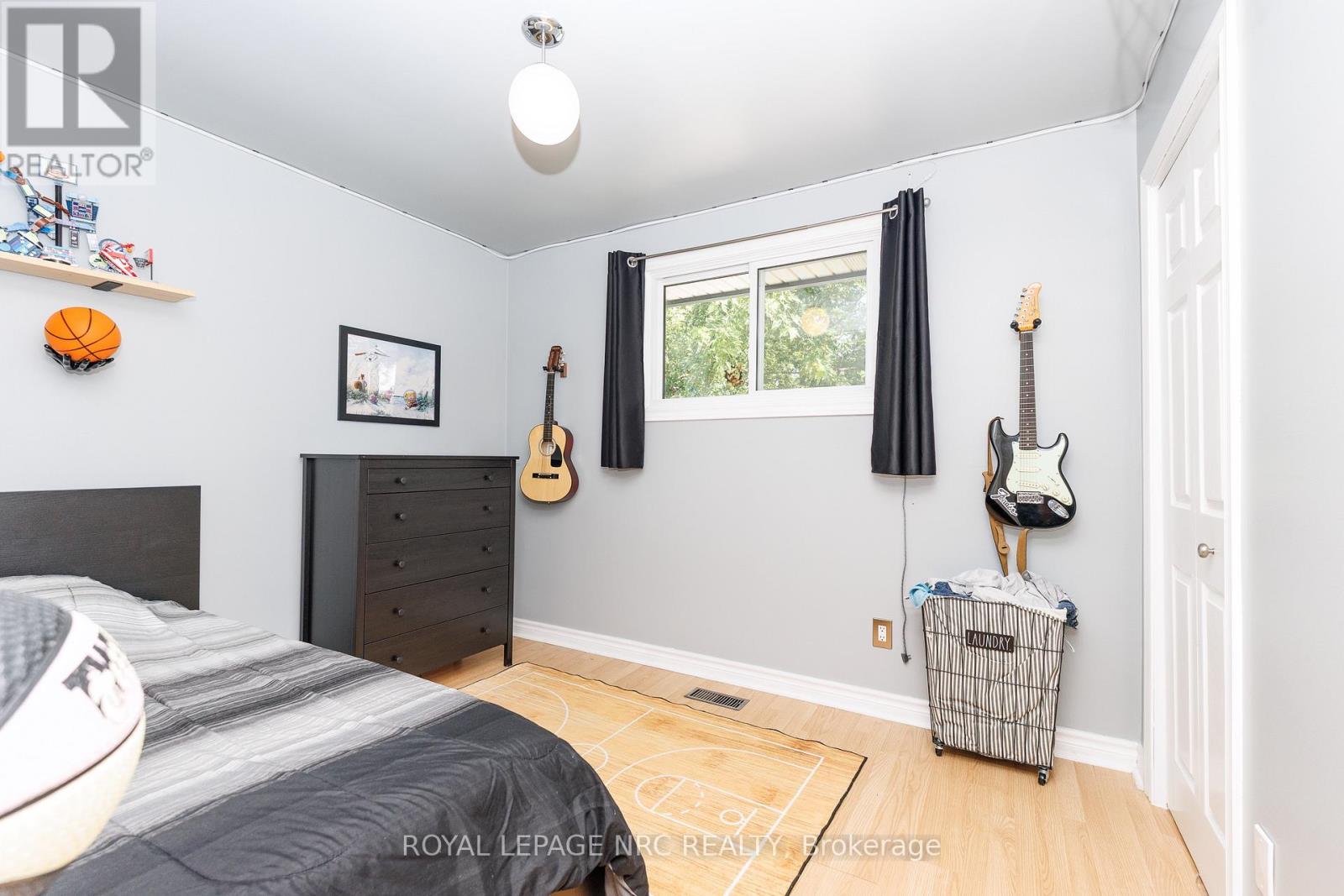 8025 MICHAEL STREET - 16
