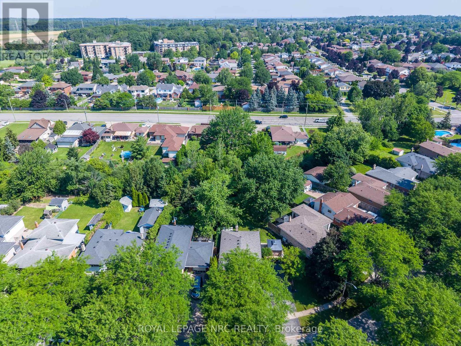 8025 MICHAEL STREET - 34