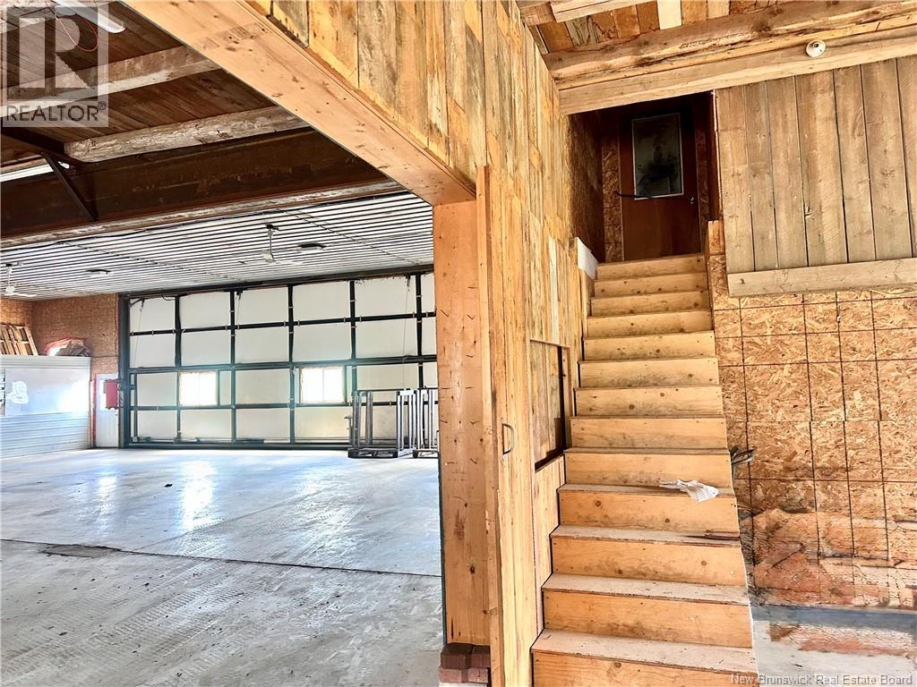 480 North View Road - 31