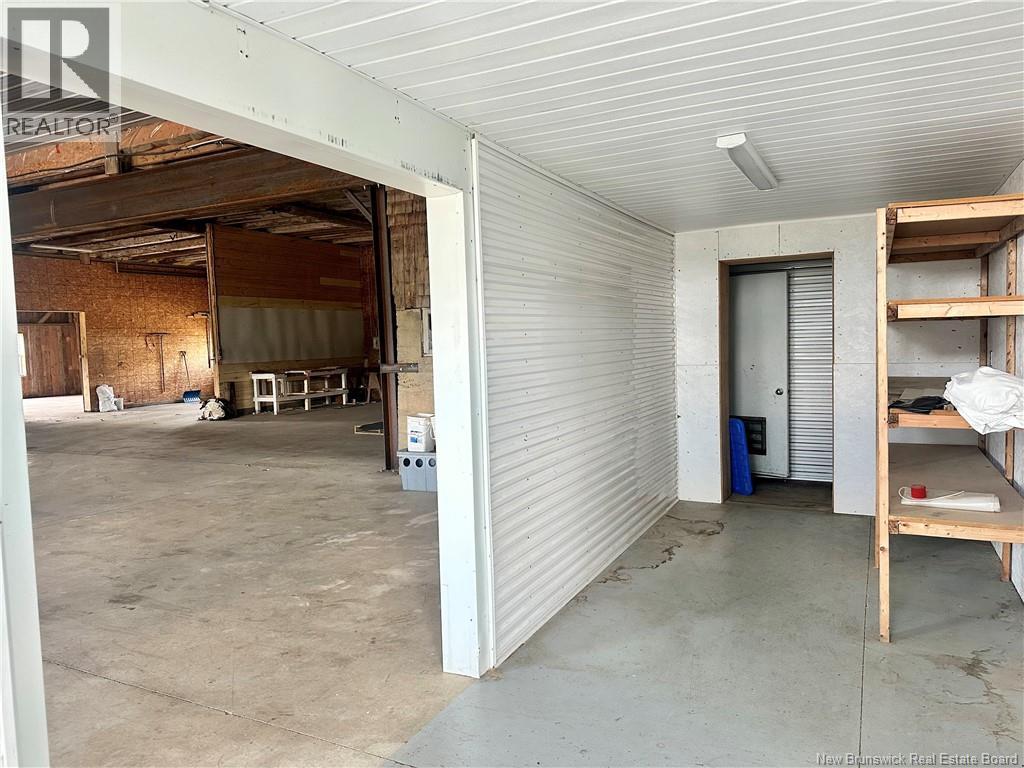 480 North View Road - Image 39