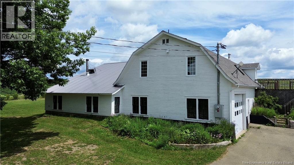 480 North View Road - 7
