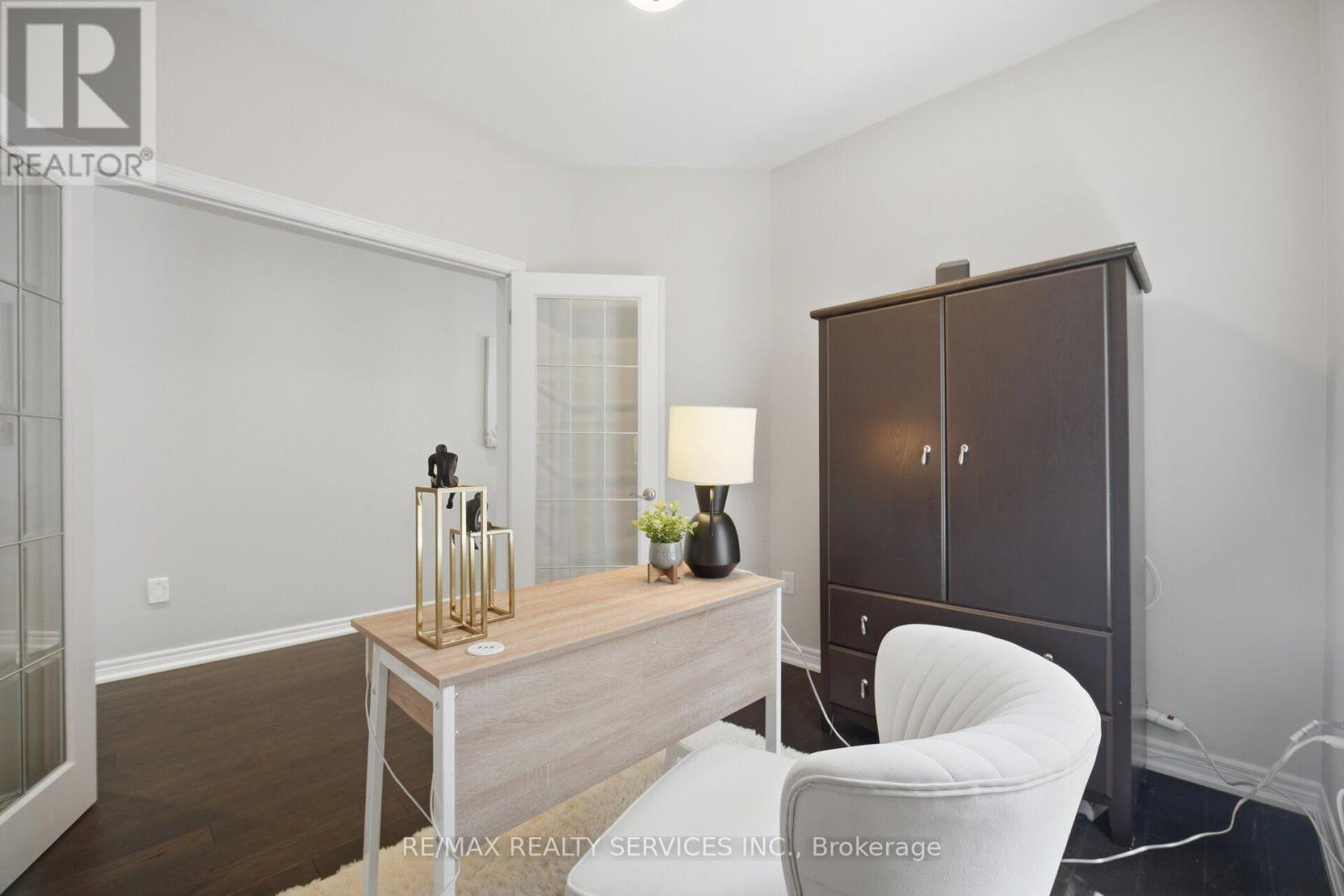 164 BONNIEGLEN FARM BOULEVARD - Image 20