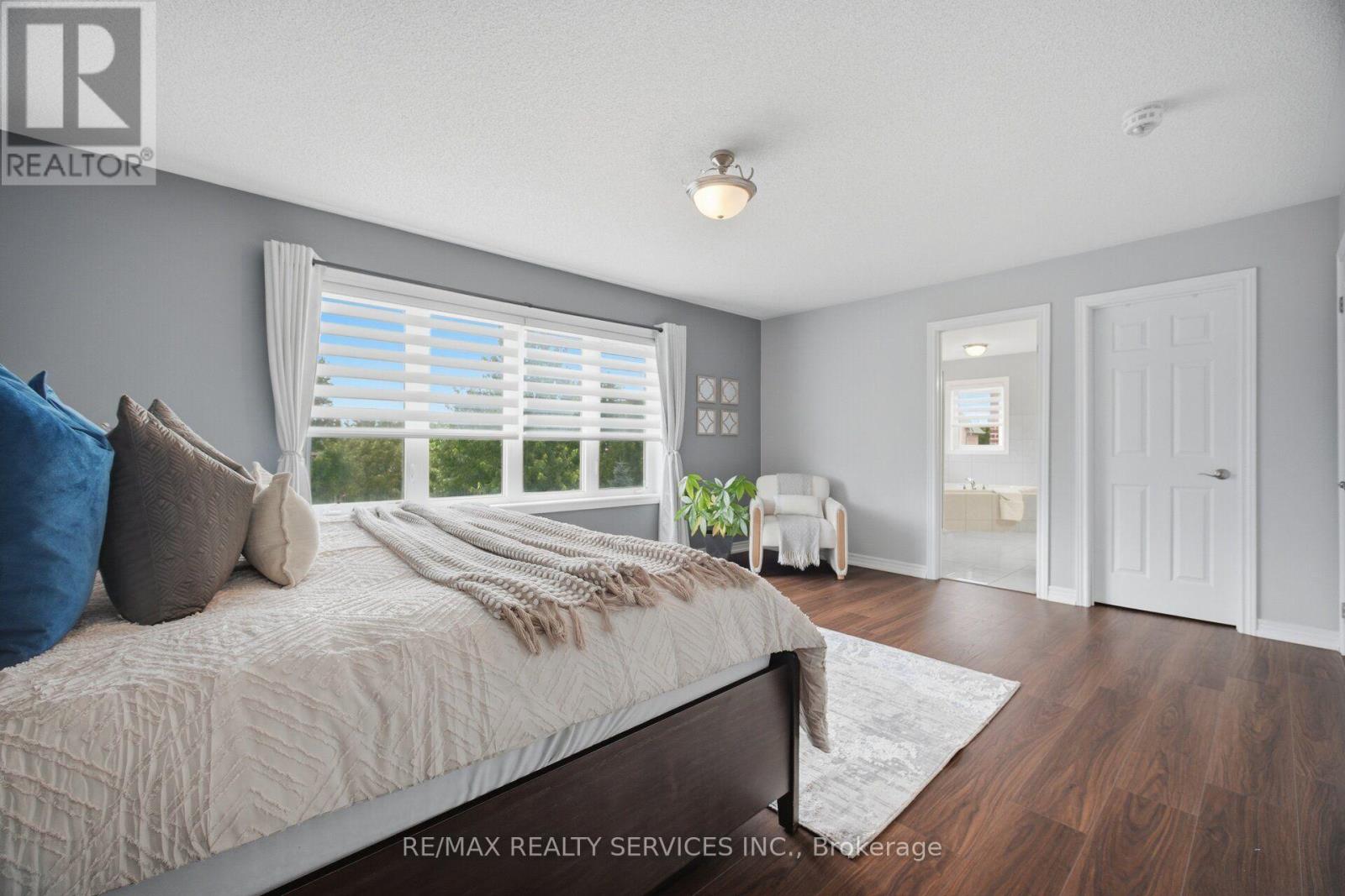 164 BONNIEGLEN FARM BOULEVARD - Image 30