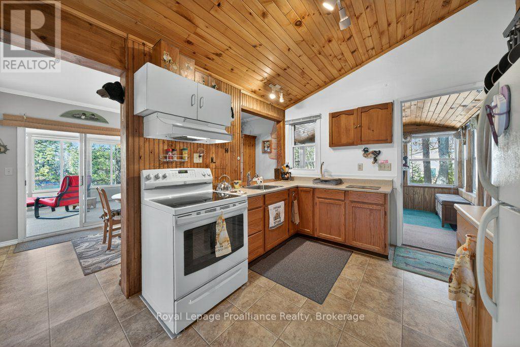 1038A BROWN'S LANE - 20
