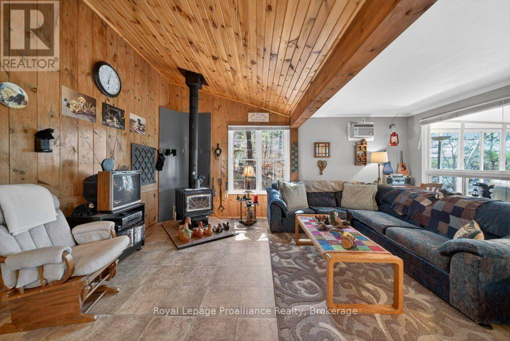 1038A BROWN'S LANE - 18