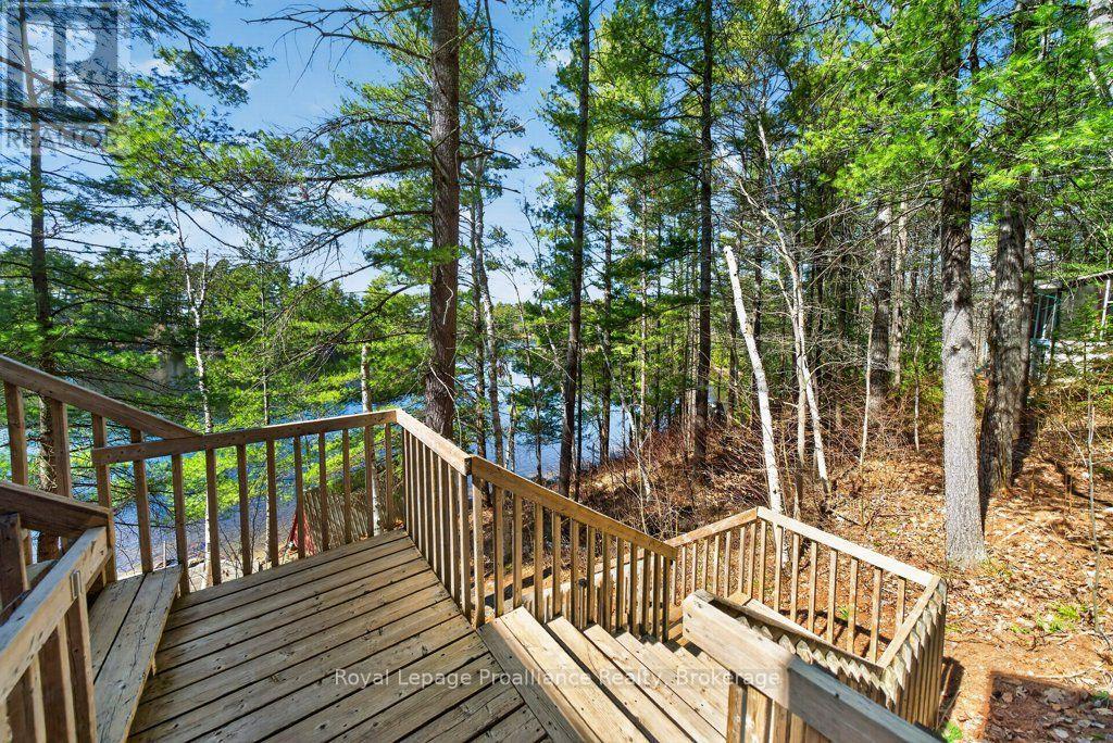 1038A BROWN'S LANE - 9