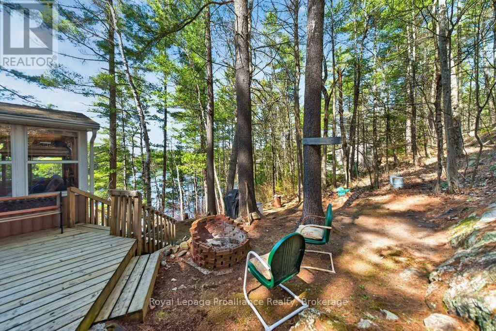 1038A BROWN'S LANE - 32