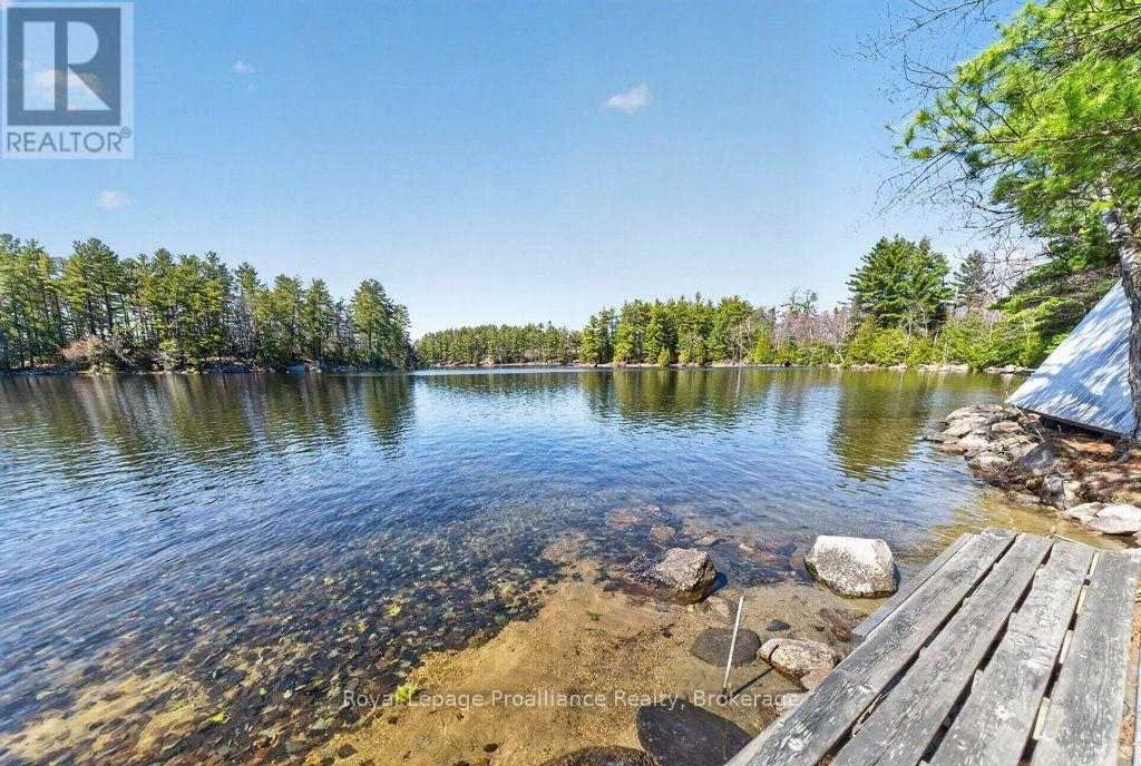 1038A BROWN'S LANE - 6