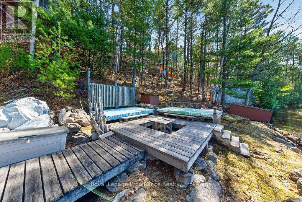 1038A BROWN'S LANE - 7