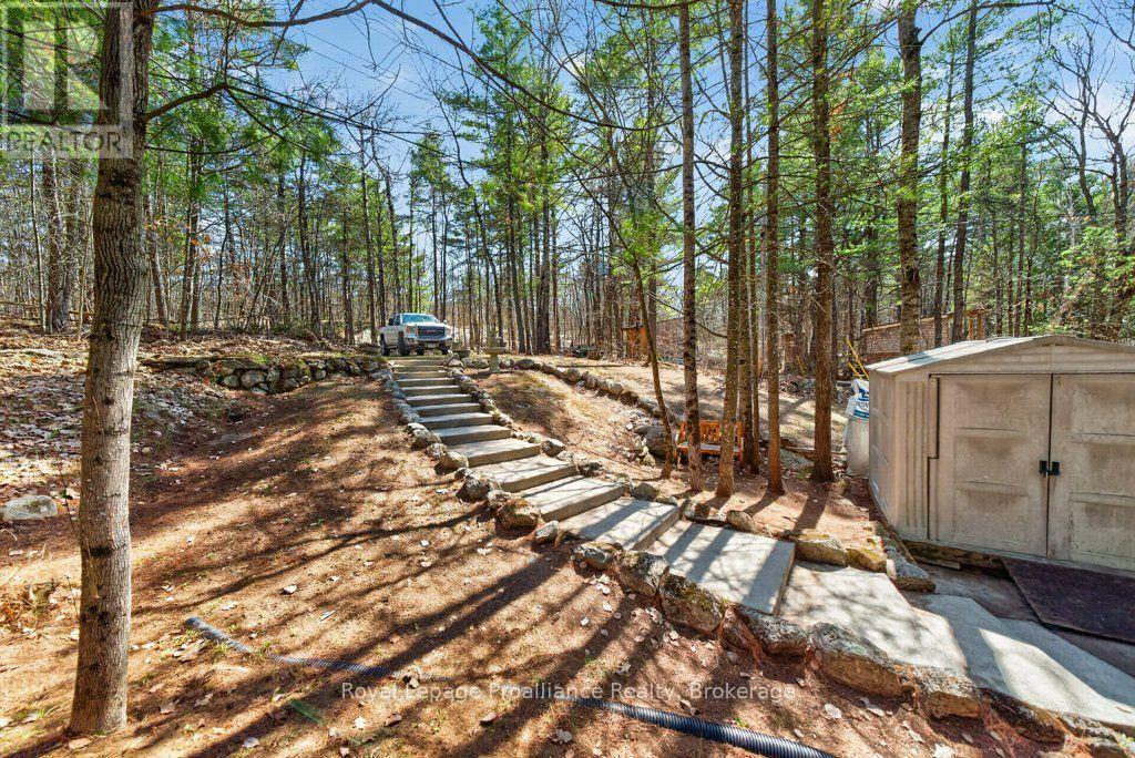 1038A BROWN'S LANE - 34