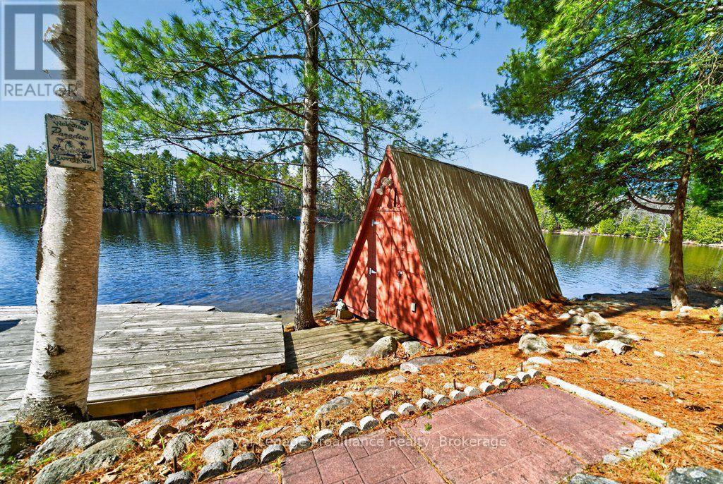 1038A BROWN'S LANE - 8