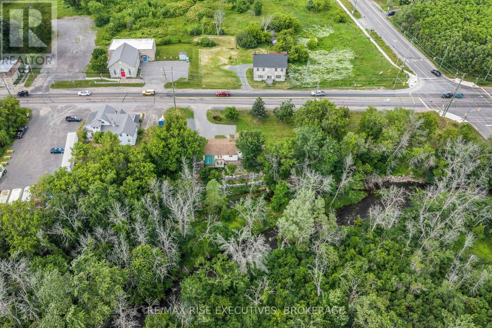 3519 PRINCESS STREET - 40